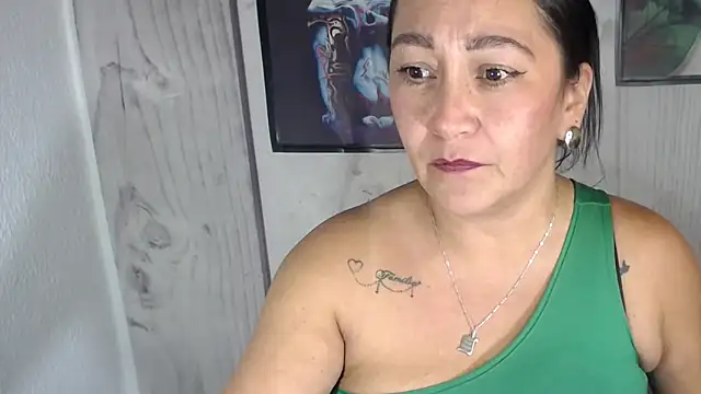 JULIANAWET69 online show from November 13, 3:49 am