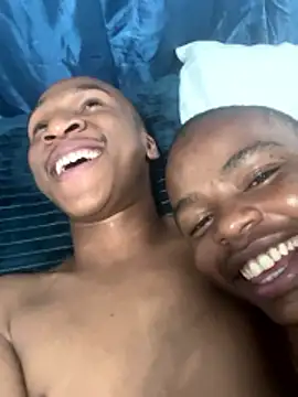 Phoenixxxx01 online show from January 7, 10:24 pm