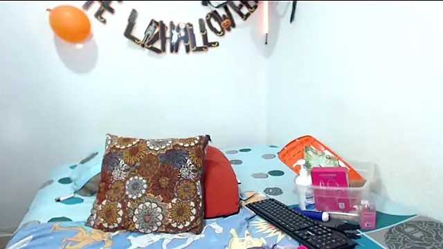 Snapshot of Ashley_Spicy chatting on October 21, 8:02 pm Ashley Spicy online show from October 21, 8:02 pm