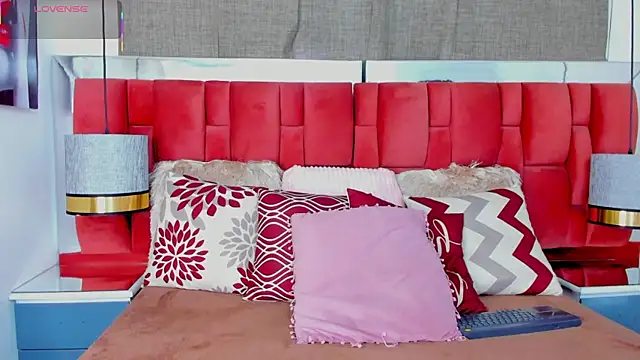 NatyParker online show from October 2, 2:22 pm