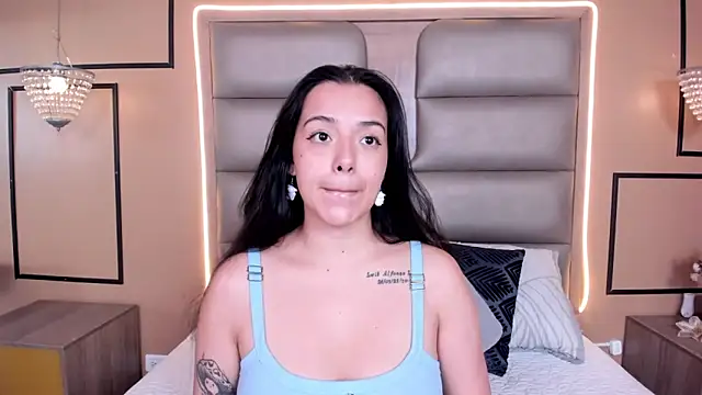 CAYLINCOLLINS online show from October 15, 4:15 am