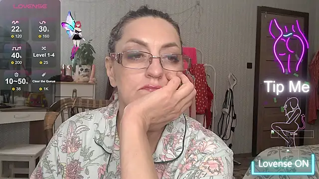 Soffya Soy online show from November 17, 10:21 pm