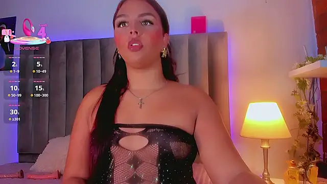 CamiiGarcia online show from December 5, 6:57 am