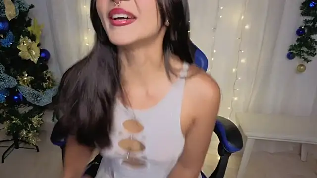 saorisworld online show from January 8, 11:42 pm