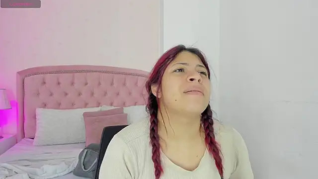 Kendall  Fox online show from October 26, 5:47 am