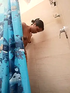 Zaira Rose  online show from February 24, 1:10 pm