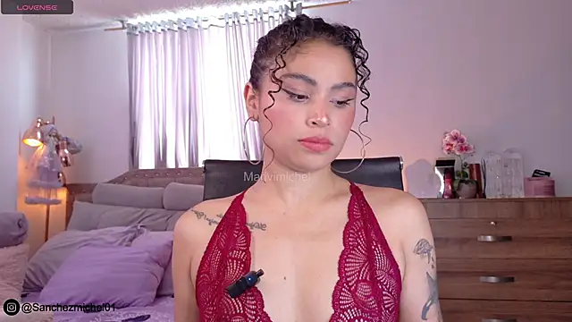 Snapshot of Marivimichel1 chatting on October 14, 7:05 pm Marivimichel1 online show from October 14, 7:05 pm
