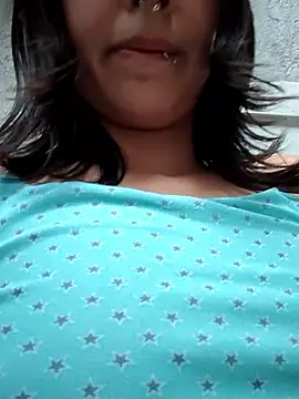 Maiden-Hot online show from January 7, 9:51 pm