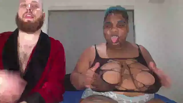 kittycrybabyy online show from October 22, 5:12 am