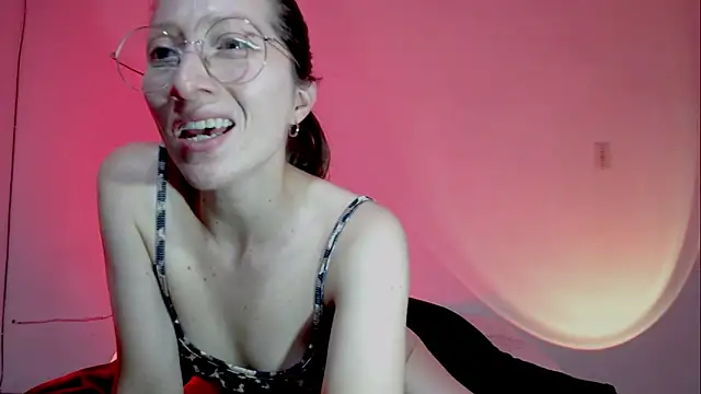 Carlin Diaz online show from December 13, 10:27 pm