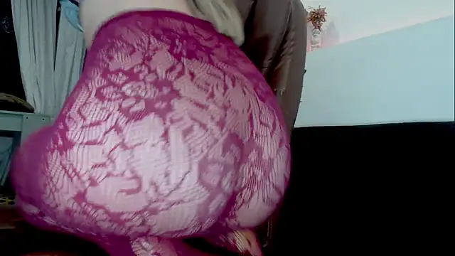 Carlin Diaz online show from November 14, 11:16 pm