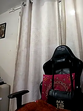 Snapshot of Pantaneirasexy chatting on October 9, 9:08 pm Pantaneirasexy online show from October 9, 9:08 pm