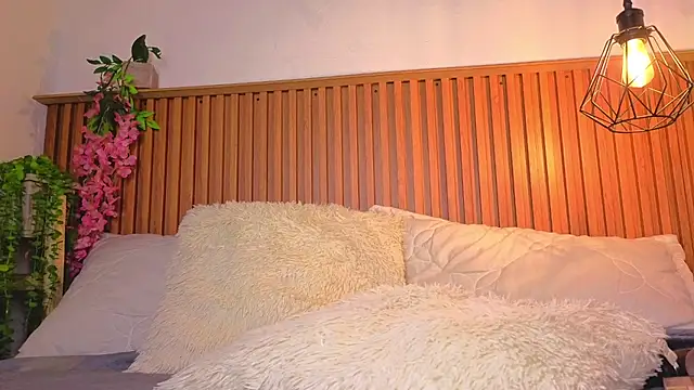 vicky bass online show from September 21, 10:08 pm