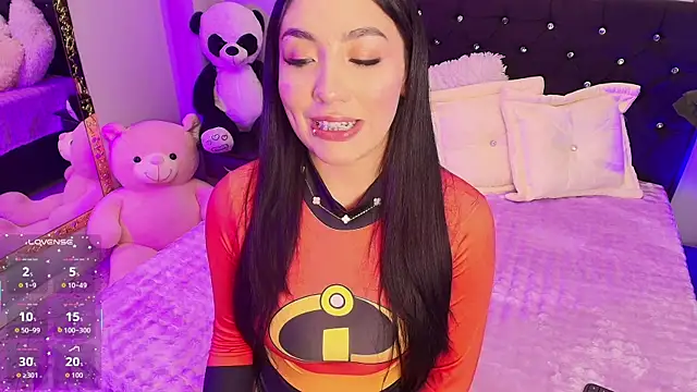 Snapshot of Enyel_valmina chatting on October 22, 8:25 pm Enyel valmina online show from October 22, 8:25 pm