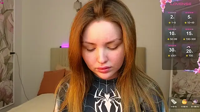 Lora Rosee online show from September 17, 11:41 am