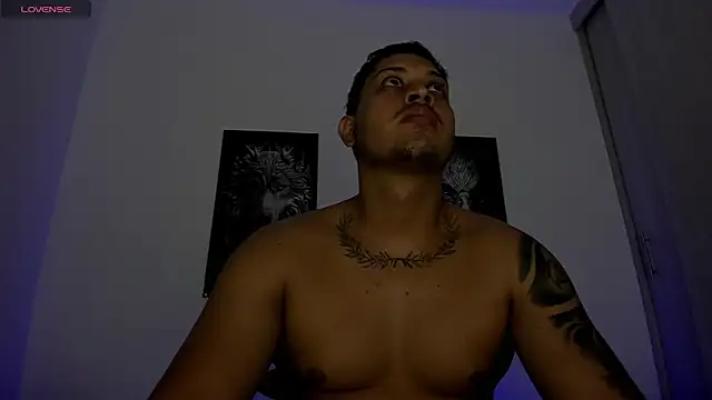 JohanSmith online show from December 20, 12:47 am