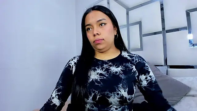 ZoeWan69 online show from October 10, 11:37 am