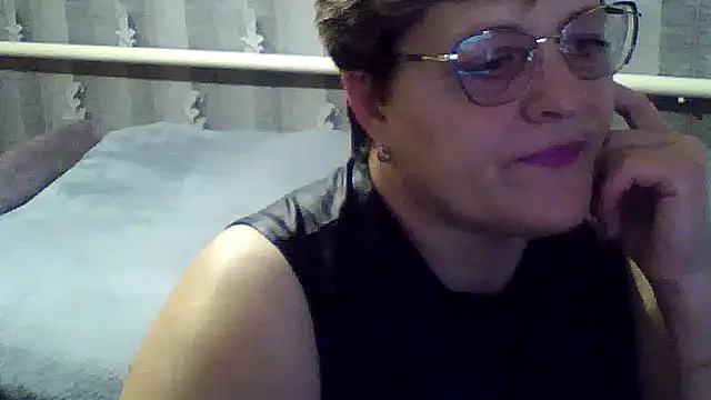 ElzaJewel online show from November 15, 7:37 pm