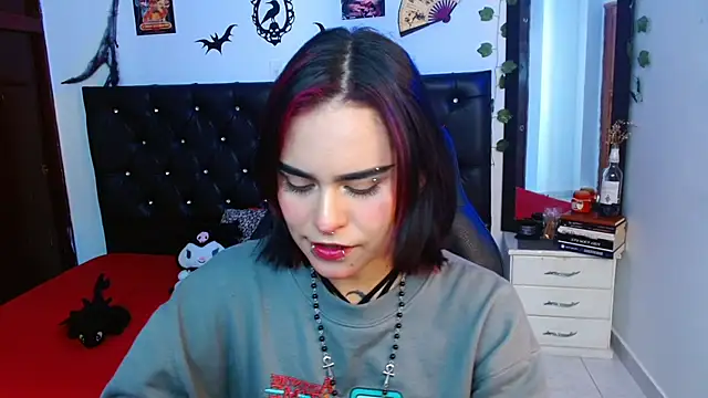 veronica luar online show from February 4, 8:12 pm