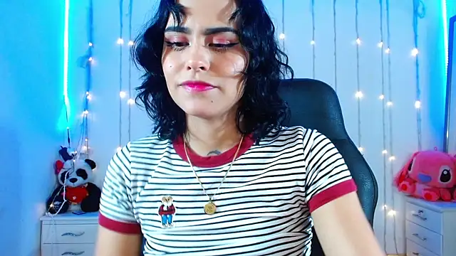 veronica luar online show from October 3, 4:39 am