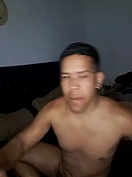 liamlara online show from October 5, 4:28 am