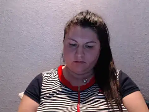 KiraSwee online show from September 25, 4:50 pm