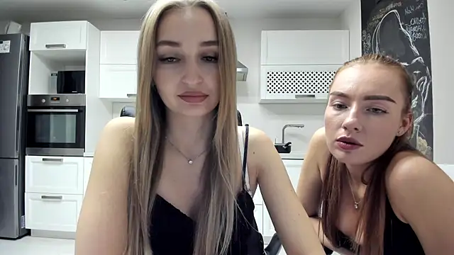 Snapshot of lisenok chatting on September 27, 9:22 pm lisenok online show from September 27, 9:22 pm