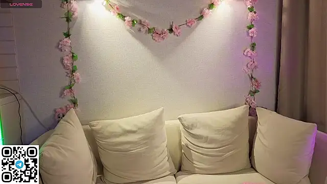 Anadeyaaa online show from February 1, 12:53 am