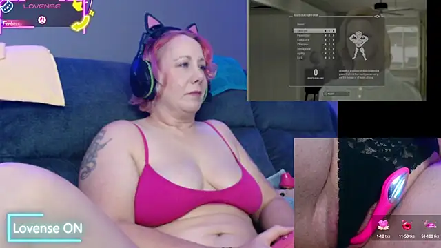 Trixiekittycutie online show from October 13, 2:53 pm