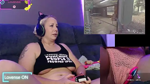 Trixiekittycutie online show from September 21, 2:21 am