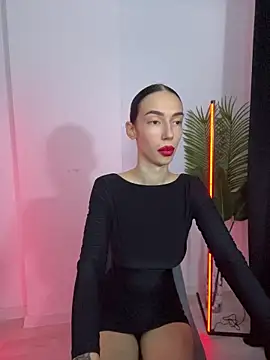 Snapshot of Celine_Roxelle chatting on October 21, 6:12 pm Celine Roxelle online show from October 21, 6:12 pm