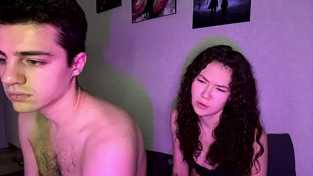 Tw1nFlame online show from November 9, 3:41 pm