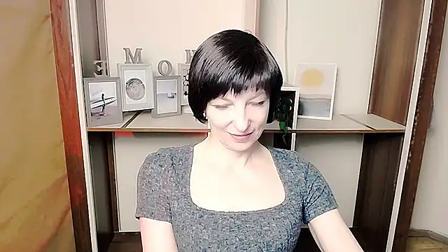  AngeliaFlow  online show from February 20, 8:16 am