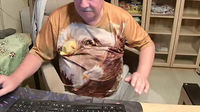 barenfan online show from January 15, 9:43 pm