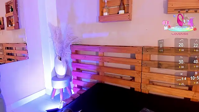 Morgan Wright online show from September 10, 7:47 pm