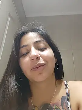 Snapshot of MaiPandora chatting on October 21, 3:10 am MaiPandora online show from October 21, 3:10 am