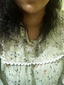 Your cutiepie  online show from November 20, 6:31 pm