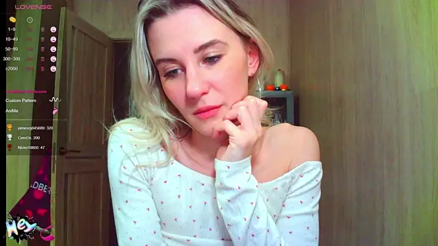 Caramel piegirl online show from January 18, 9:55 pm