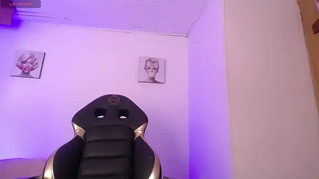 Cute Angell  online show from November 13, 12:48 pm