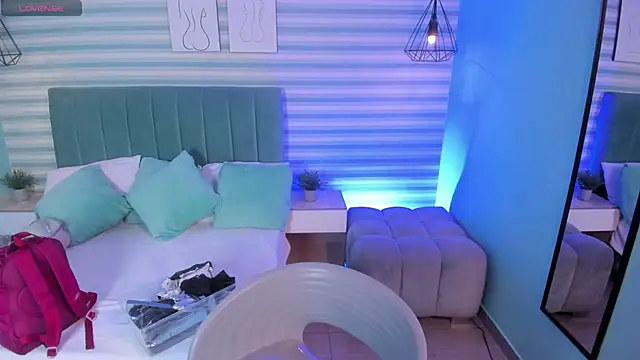 abby apple online show from November 19, 1:11 pm