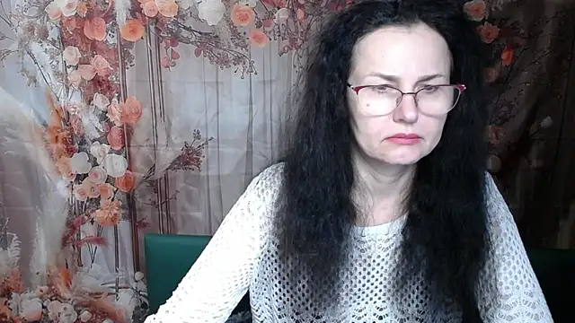 Miroslava Happi online show from February 13, 6:48 am