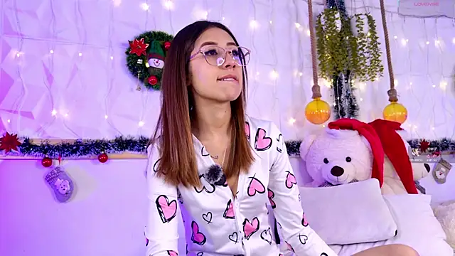 Sopphiaa Payton online show from December 22, 12:30 pm