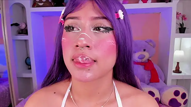 miss   megan online show from December 4, 2:47 am