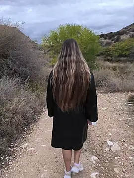 Mona Plus online show from October 10, 6:40 am