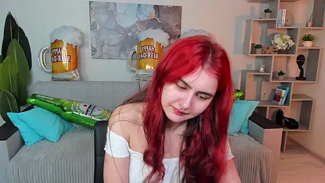 GabriellaMays online show from October 1, 5:45 am