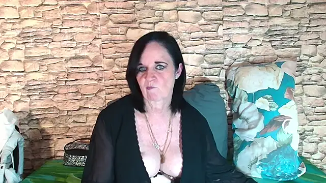 LuciousGrace online show from October 19, 5:37 pm