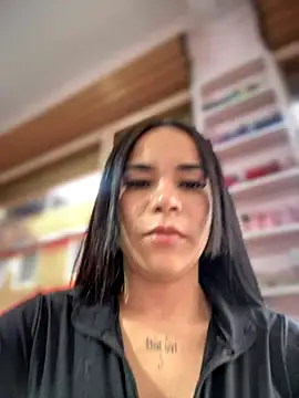 Snapshot of Naatalia chatting on October 29, 10:12 pm Naatalia online show from October 29, 10:12 pm