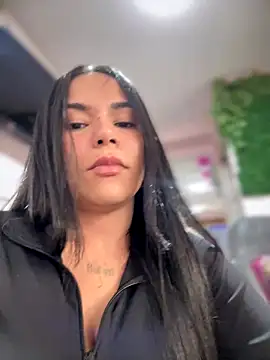 Snapshot of Naatalia chatting on October 21, 10:03 pm Naatalia online show from October 21, 10:03 pm