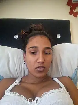 indianpink lips online show from November 5, 10:53 am