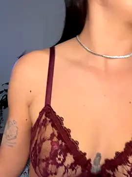 YoungHotMilf97 online show from November 8, 6:57 pm